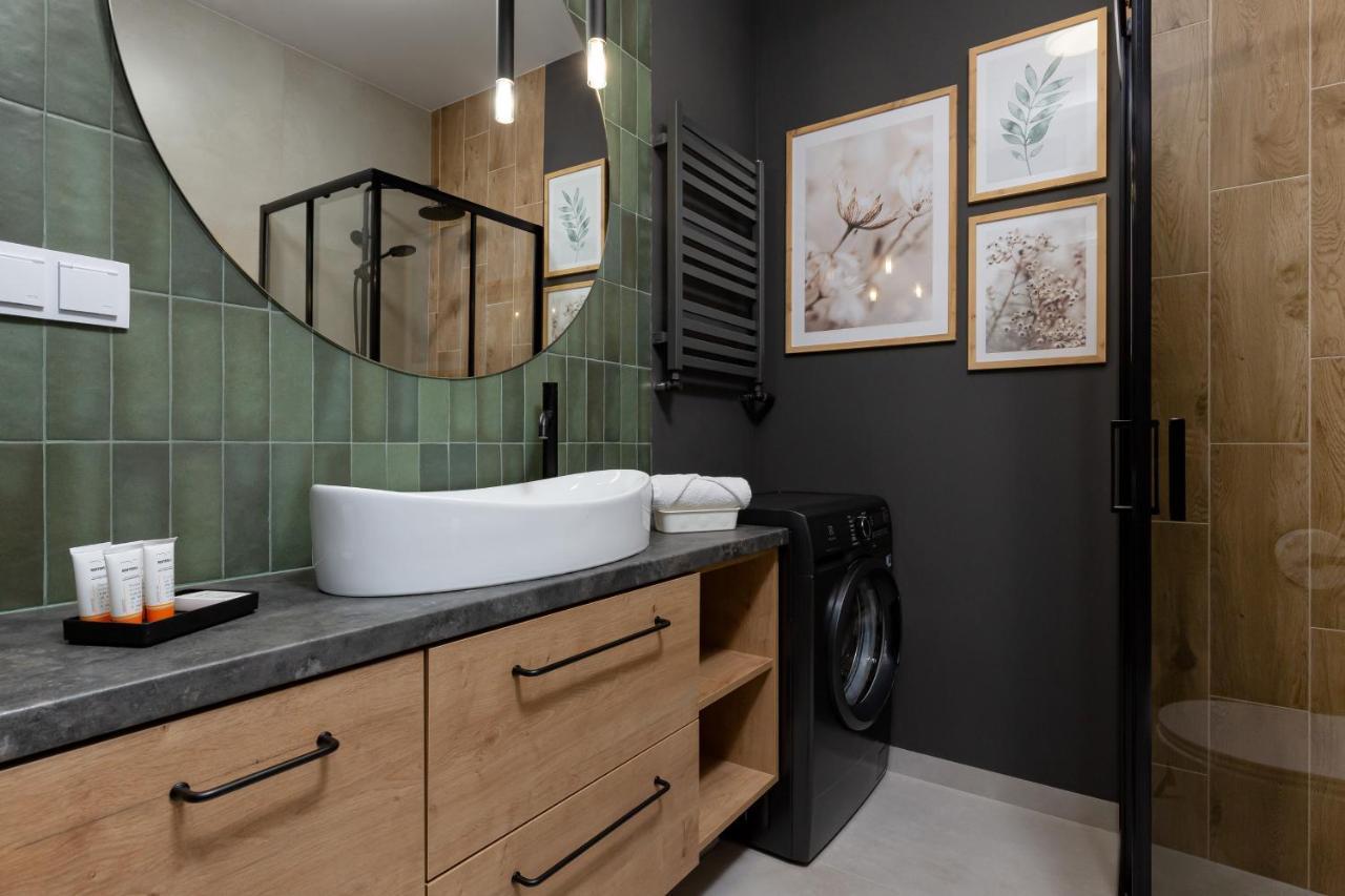 Studio Apartment Praga Targowa By Noclegi Renters Warszawa Eksteriør billede